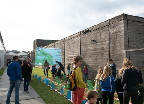 Het Vette Ganzenspel op een Open Dag van het NIOO