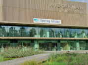 NIOO gebouw met open dag banner